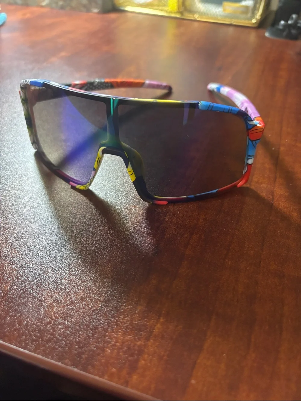 Oversized Shield Sport Sunglasses Rainbow Mirror Lens Graphic Print Wrap Frame